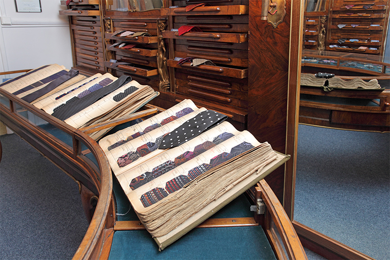 Hedva Český Brokát